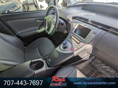 2013 Toyota Prius Four   - Photo 12 - Eureka, CA 95501