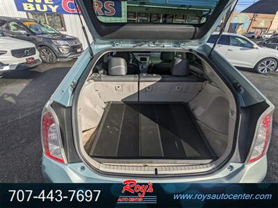 2013 Toyota Prius Four   - Photo 17 - Eureka, CA 95501