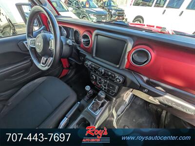2018 Jeep Wrangler Unlimited Rubicon  Rubicon - Photo 15 - Eureka, CA 95501