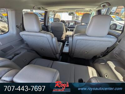 2017 Toyota Highlander Hybrid Limited  AWD - Photo 16 - Eureka, CA 95501