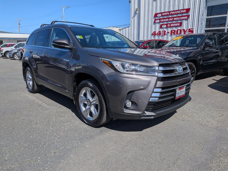 2017 Toyota Highlander Hybrid Limited  AWD