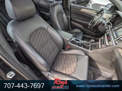 2018 Hyundai SONATA Sport 2.0T   - Photo 10 - Eureka, CA 95501