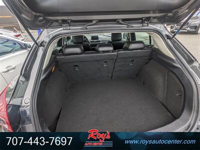 2018 Mazda MAZDA3 Touring   - Photo 8 - Eureka, CA 95501