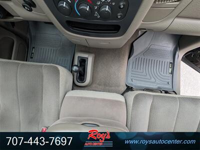2004 Dodge Ram 1500 ST  4WD - Photo 13 - Eureka, CA 95501