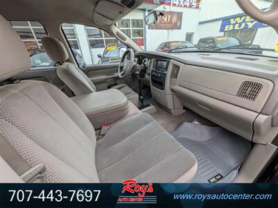 2004 Dodge Ram 1500 ST  4WD - Photo 11 - Eureka, CA 95501