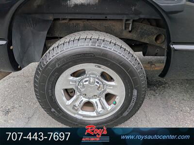 2004 Dodge Ram 1500 ST  4WD - Photo 10 - Eureka, CA 95501