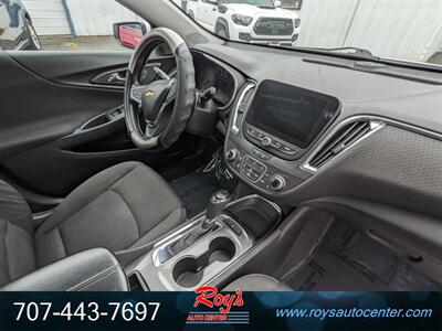 2020 Chevrolet Malibu LT   - Photo 11 - Eureka, CA 95501