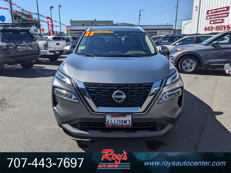 2022 Nissan Rogue SV photo 4