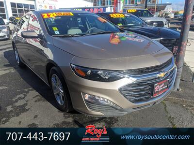 2022 Chevrolet Malibu LT   - Photo 1 - Eureka, CA 95501