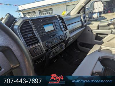 2018 Ford F-250 Super Duty XLT  4WD - Photo 12 - Eureka, CA 95501