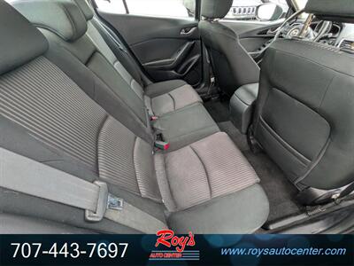 2014 Mazda Mazda3 i Touring - Photo 12 - Eureka, CA 95501