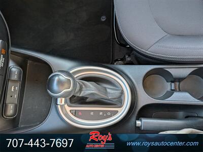 2016 Kia Soul   - Photo 19 - Eureka, CA 95501
