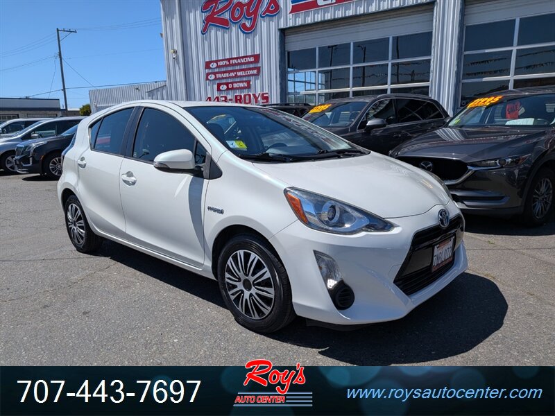2015 Toyota Prius c Two   - Photo 1 - Eureka, CA 95501