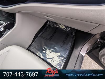 2014 Toyota Highlander XLE   - Photo 8 - Eureka, CA 95501