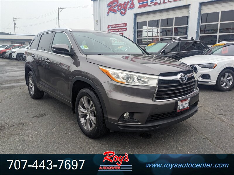 2014 Toyota Highlander XLE   - Photo 1 - Eureka, CA 95501