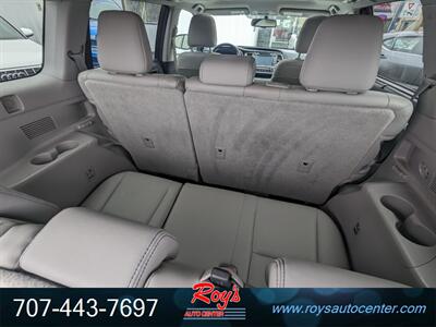 2014 Toyota Highlander XLE   - Photo 15 - Eureka, CA 95501