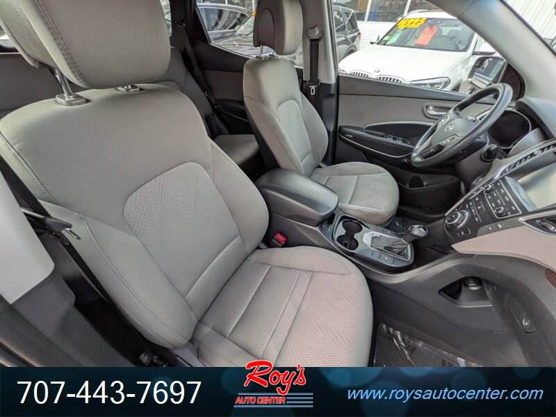 2018 Hyundai SANTA FE Sport 2.4L - Photo 11 - Eureka, CA 95501