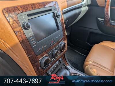 2013 Chevrolet Traverse LTZ AWD - Photo 26 - Eureka, CA 95501