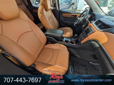 2013 Chevrolet Traverse LTZ AWD - Photo 11 - Eureka, CA 95501