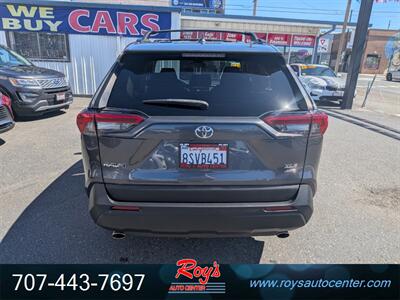 2020 Toyota RAV4 XLE  AWD - Photo 7 - Eureka, CA 95501
