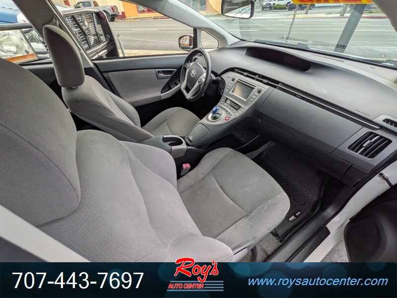 2013 Toyota Prius Three - Photo 15 - Eureka, CA 95501