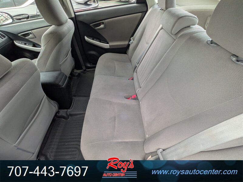2013 Toyota Prius Three - Photo 11 - Eureka, CA 95501