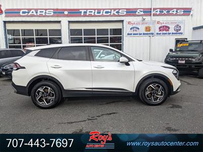 2023 Kia Sportage LX  AWD - Photo 2 - Eureka, CA 95501