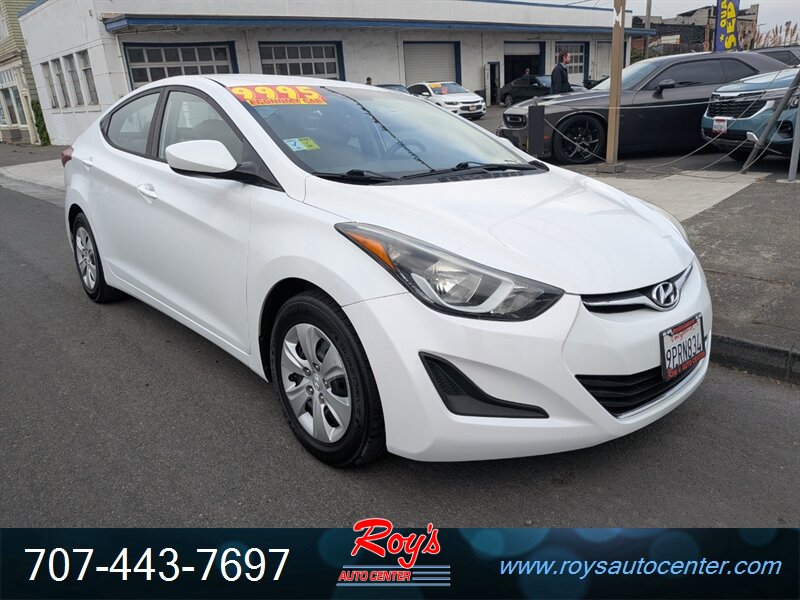 2016 Hyundai Elantra SE   - Photo 1 - Eureka, CA 95501