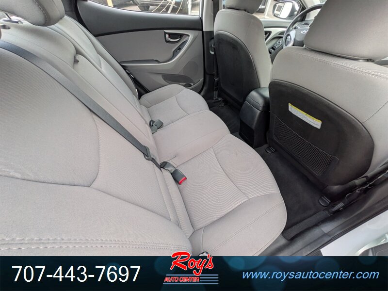 2016 Hyundai Elantra SE - Photo 13 - Eureka, CA 95501
