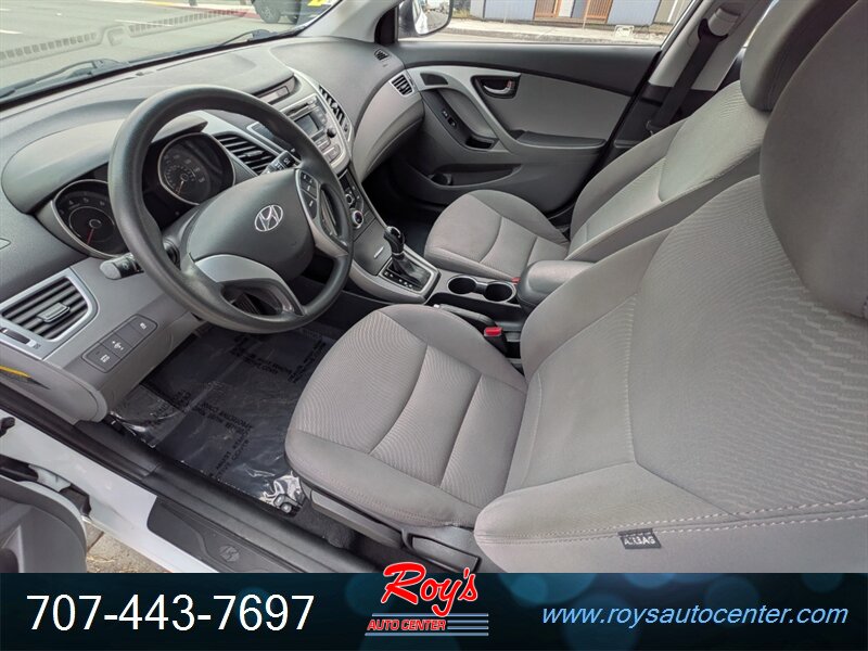 2016 Hyundai Elantra SE - Photo 9 - Eureka, CA 95501