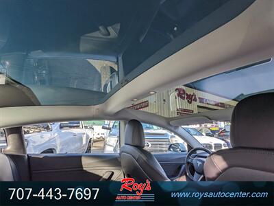 2021 Tesla Model 3 Long Range   - Photo 17 - Eureka, CA 95501