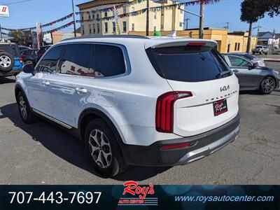 2022 Kia Telluride EX   - Photo 6 - Eureka, CA 95501