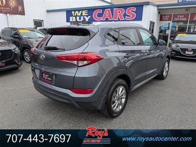 2017 Hyundai Tucson SE   - Photo 8 - Eureka, CA 95501