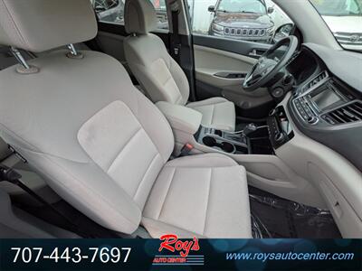 2017 Hyundai Tucson SE   - Photo 10 - Eureka, CA 95501
