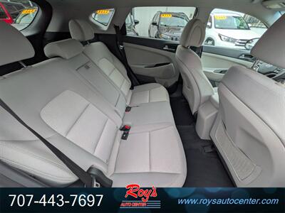 2017 Hyundai Tucson SE   - Photo 14 - Eureka, CA 95501