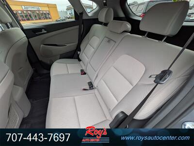 2017 Hyundai Tucson SE   - Photo 19 - Eureka, CA 95501