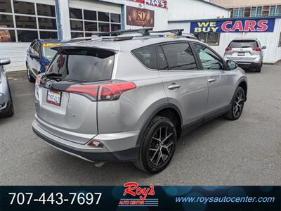 2017 Toyota RAV4 SE   - Photo 8 - Eureka, CA 95501