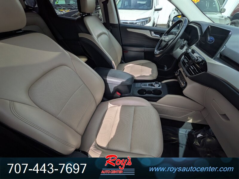 2021 Ford Escape SEL AWD - Photo 10 - Eureka, CA 95501