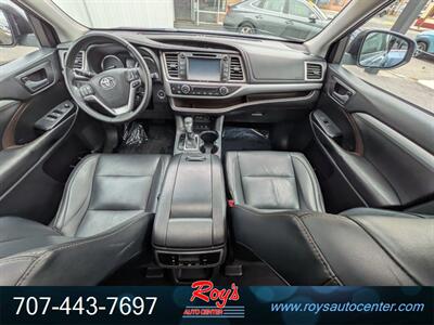 2019 Toyota Highlander XLE  AWD - Photo 18 - Eureka, CA 95501