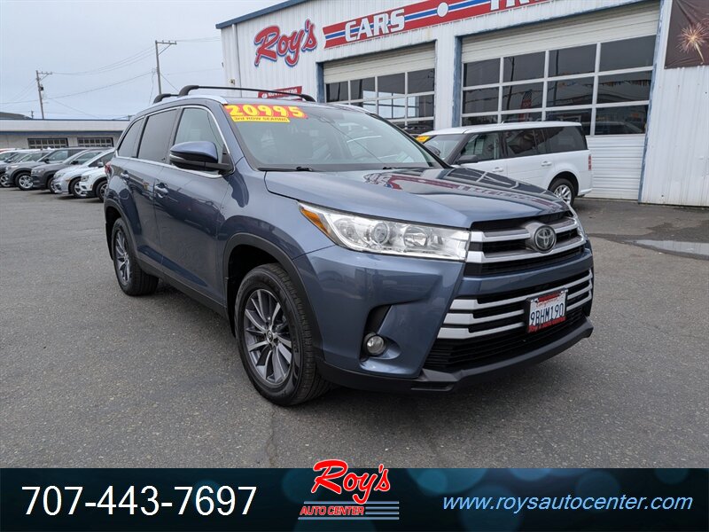 2019 Toyota Highlander XLE  AWD - Photo 1 - Eureka, CA 95501