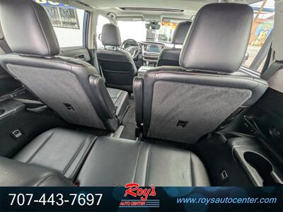 2019 Toyota Highlander XLE  AWD - Photo 22 - Eureka, CA 95501