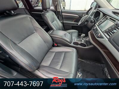 2019 Toyota Highlander XLE  AWD - Photo 12 - Eureka, CA 95501