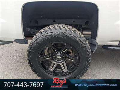 2017 Chevrolet Silverado 1500 LT  4WD - Photo 9 - Eureka, CA 95501