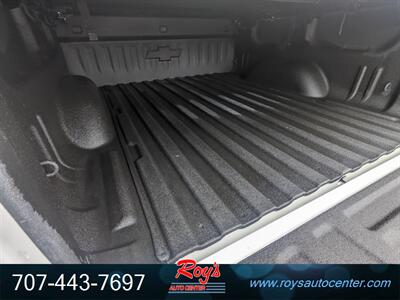 2017 Chevrolet Silverado 1500 LT  4WD - Photo 17 - Eureka, CA 95501