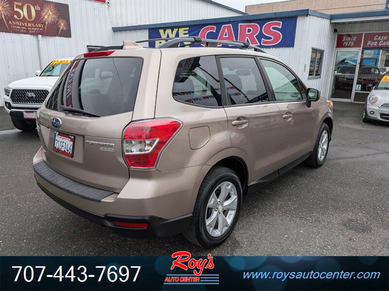 2016 Subaru Forester 2.5i Premium AWD - Photo 8 - Eureka, CA 95501