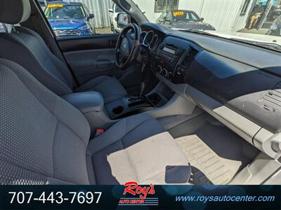 2010 Toyota Tacoma V6  4WD - Photo 11 - Eureka, CA 95501