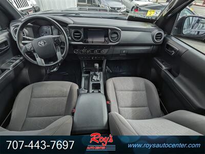 2019 Toyota Tacoma TRD Sport  4WD - Photo 14 - Eureka, CA 95501