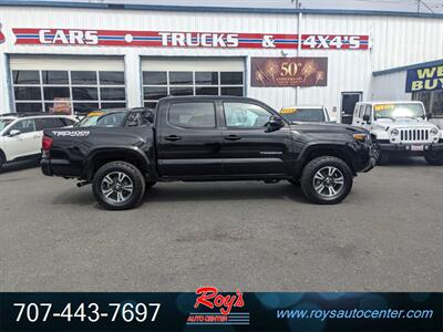 2019 Toyota Tacoma TRD Sport  4WD - Photo 2 - Eureka, CA 95501