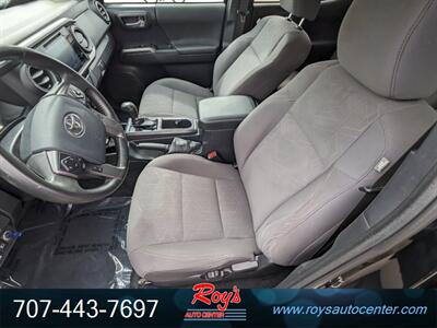 2019 Toyota Tacoma TRD Sport  4WD - Photo 17 - Eureka, CA 95501