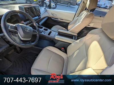 2022 Toyota Sienna XLE  AWD - Photo 23 - Eureka, CA 95501